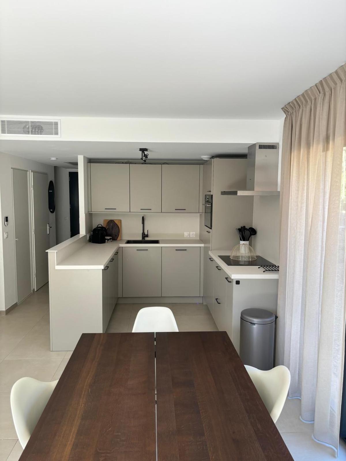 Villagassin 403 *